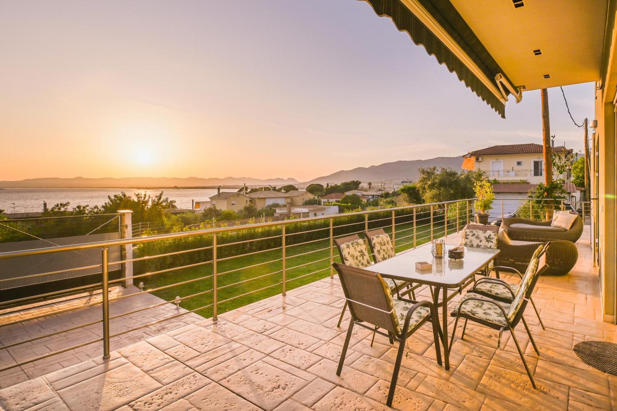 הוילה קלמאטה Thea Seaview Luxury Living מראה חיצוני תמונה
