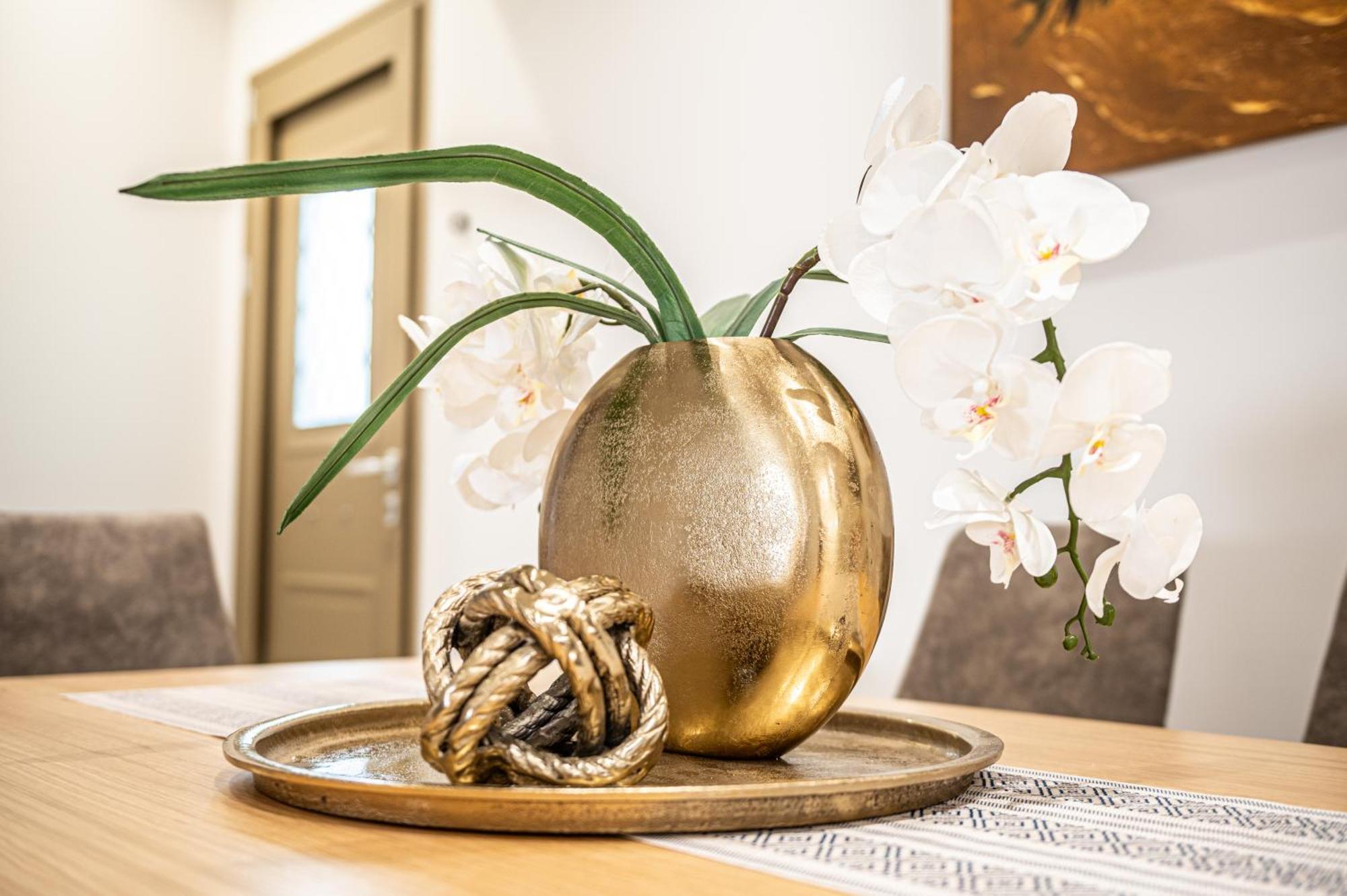 הוילה קלמאטה Thea Seaview Luxury Living מראה חיצוני תמונה