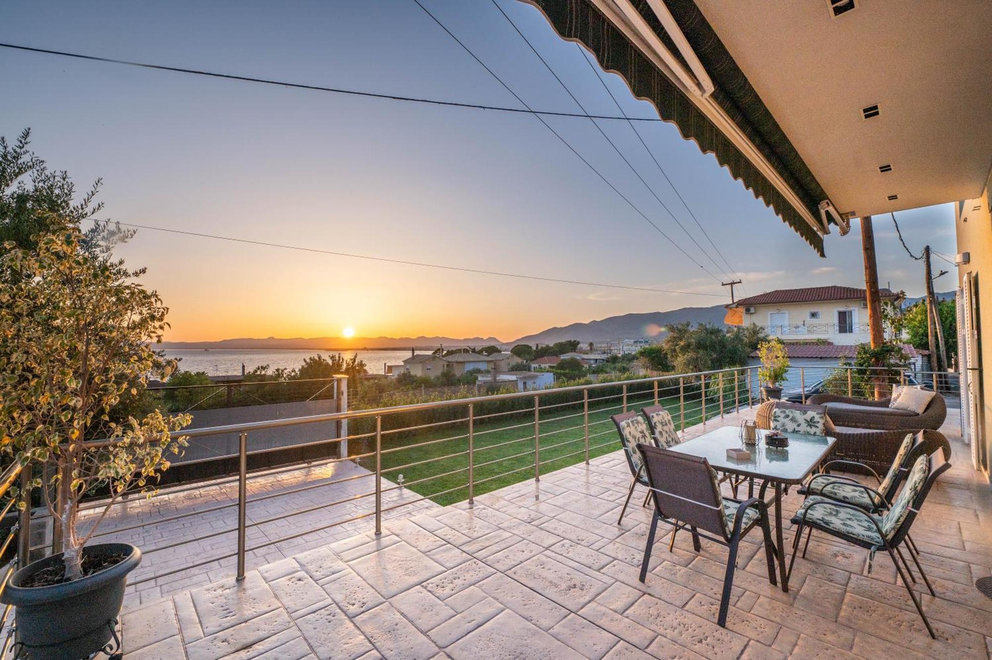 הוילה קלמאטה Thea Seaview Luxury Living מראה חיצוני תמונה